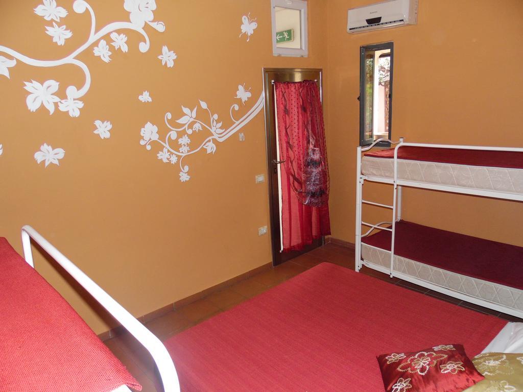 Albergue Agorà Pompeia